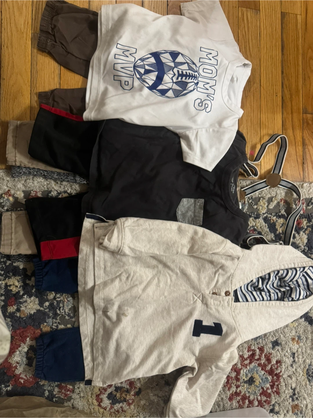 Bundle of Boys' Clothes size 12m-18m 🌱 - photo 2