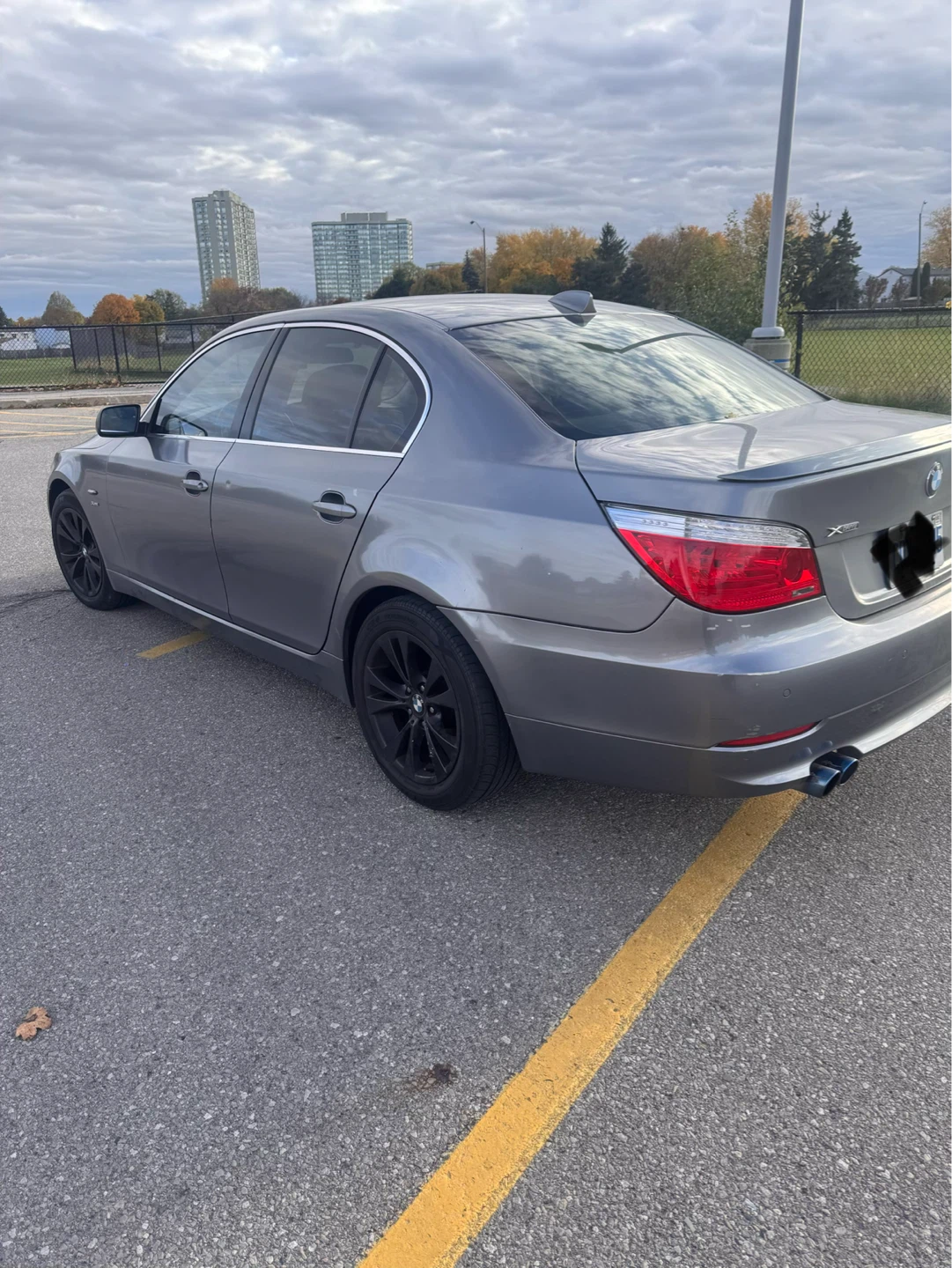 BMW 535i Sedan - photo 4