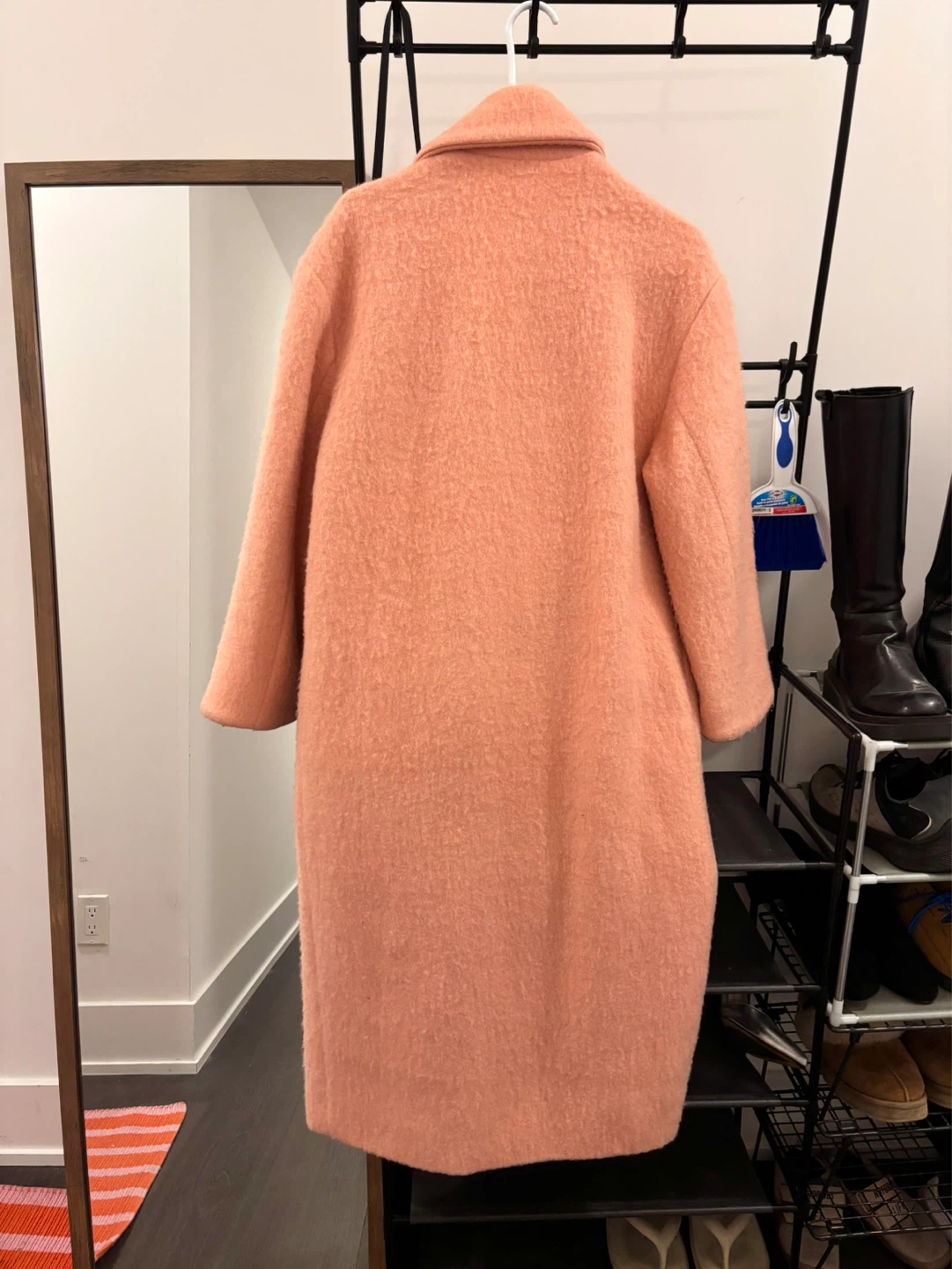 🍑 Pink Winter Coat for Sale 🍑 - photo 2