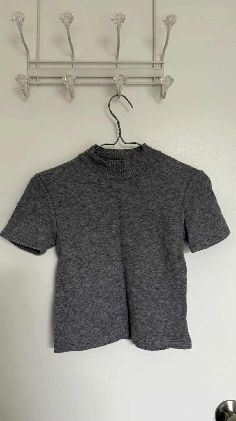 Grey Mock Neck Short Sleeve Top