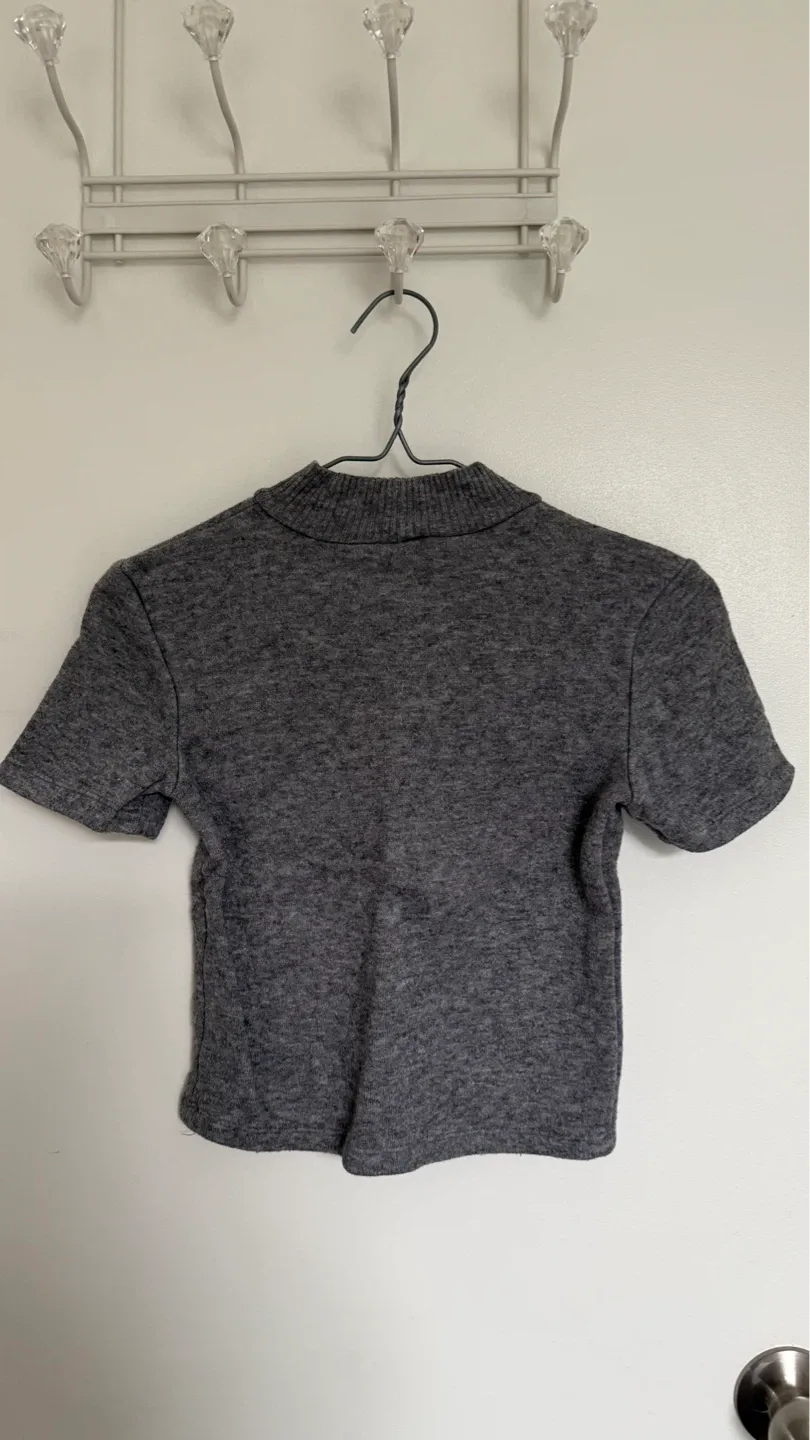 Grey Mock Neck Short Sleeve Top - photo 2