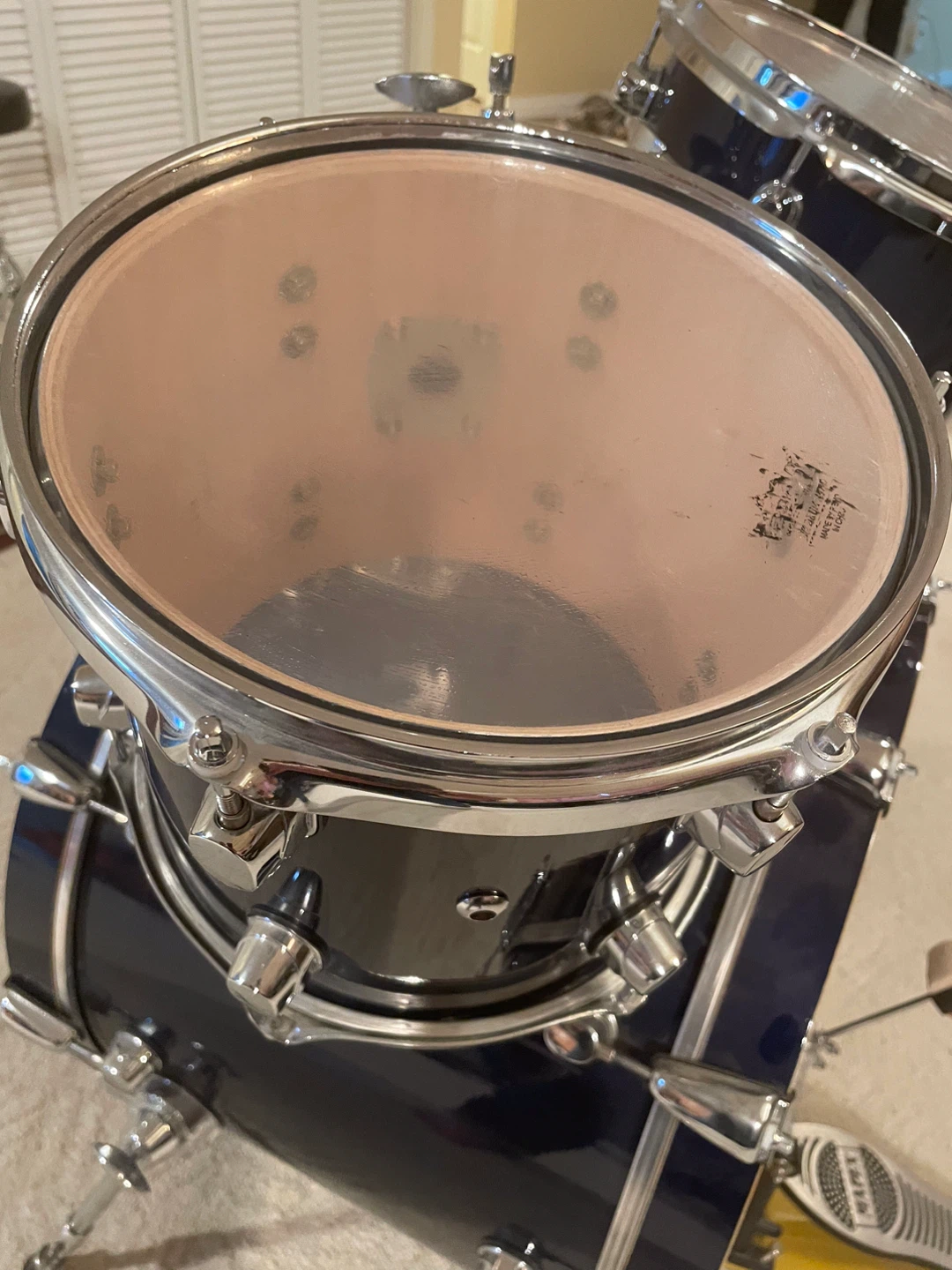 Drum kit with accessories - photo 4