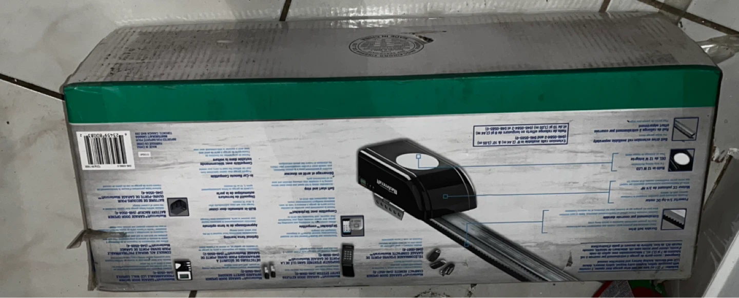 Mastercraft 3/4 HP Belt Drive Garage Door Opener