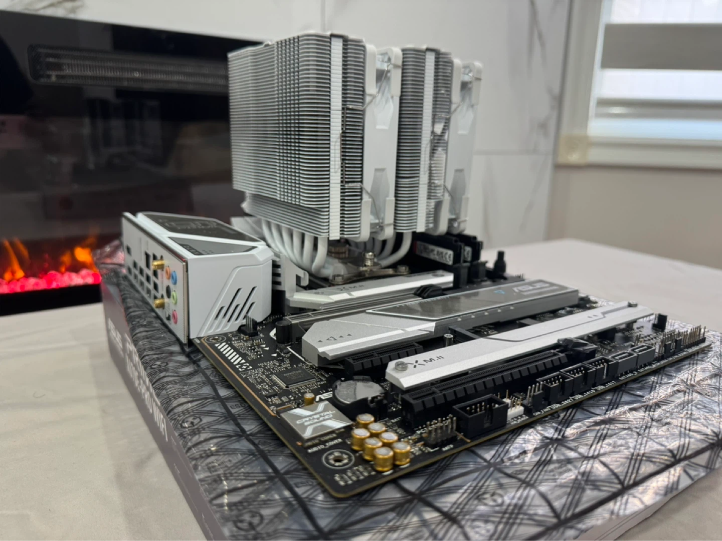 Ryzen 7 7700X + 32GB DDR5 + 2TB NVMe | High-End White Build - photo 3