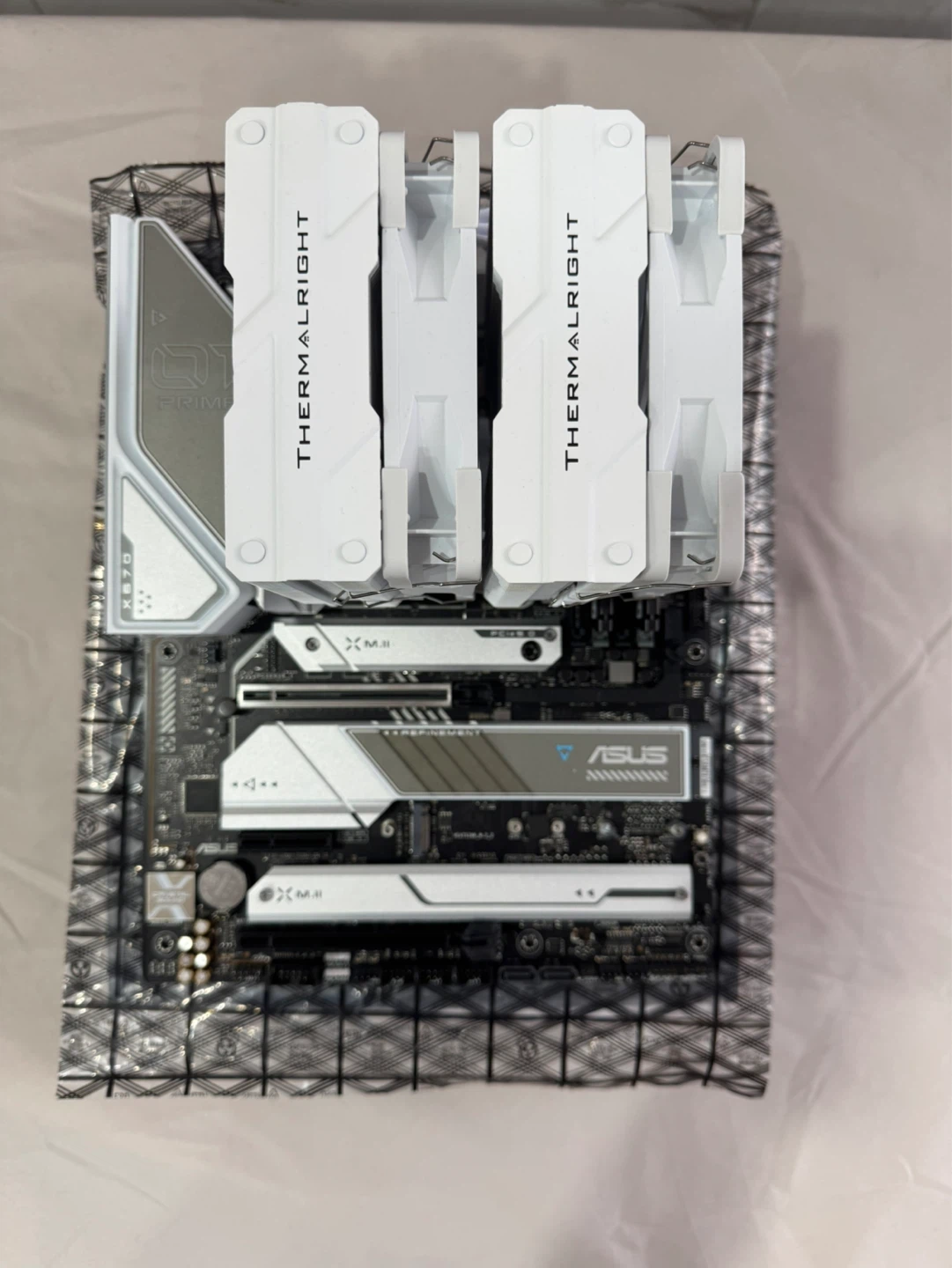 Ryzen 7 7700X + 32GB DDR5 + 2TB NVMe | High-End White Build - photo 2