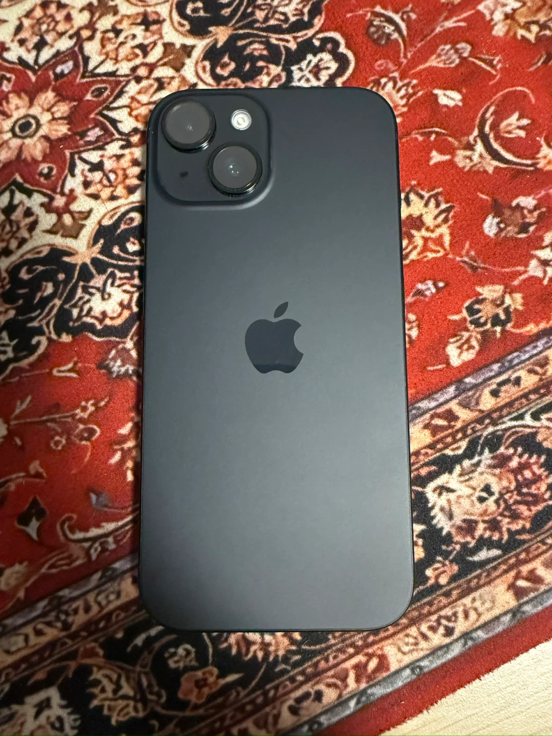 iPhone 15 128GB black