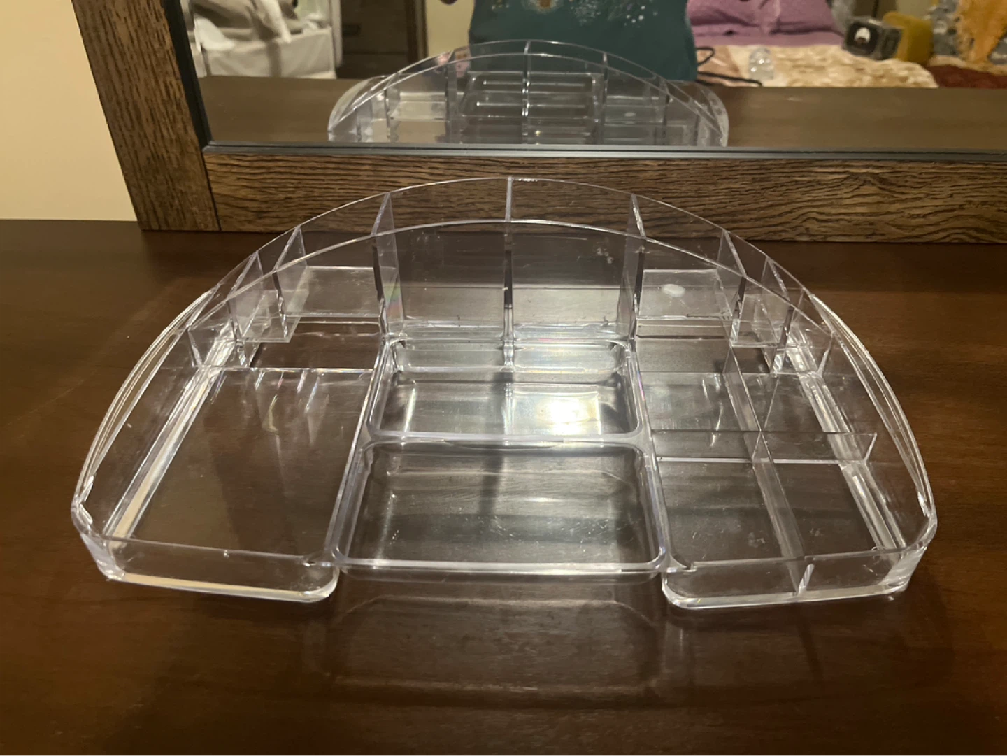 Clear Plastic Makeup Organizer