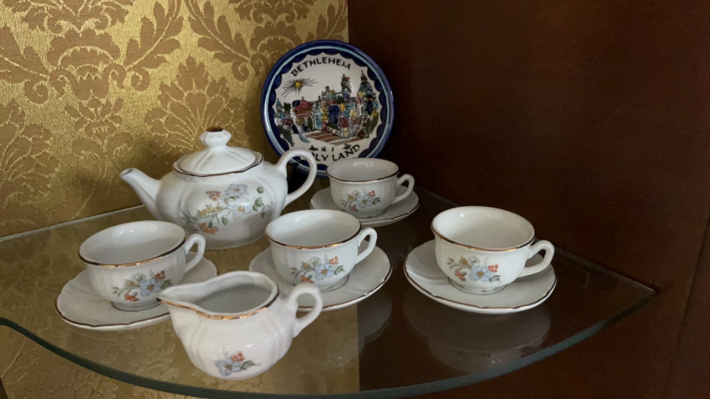 Ceramic Tea Set with Creamer and Saucers