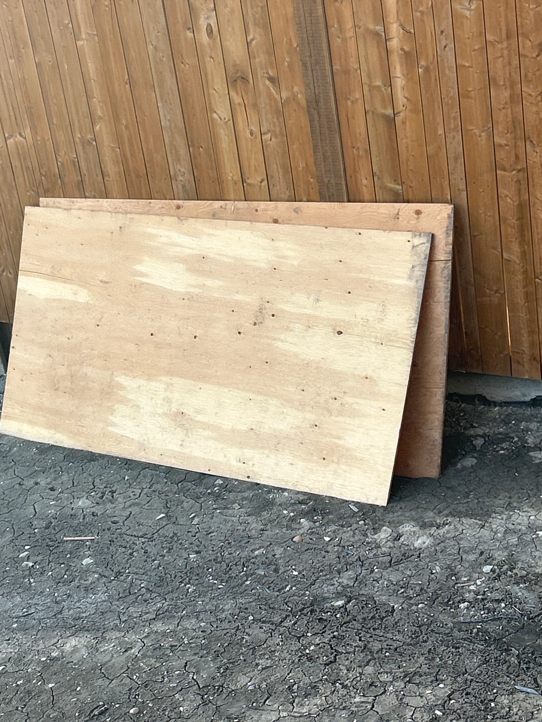 Plywood sheets
