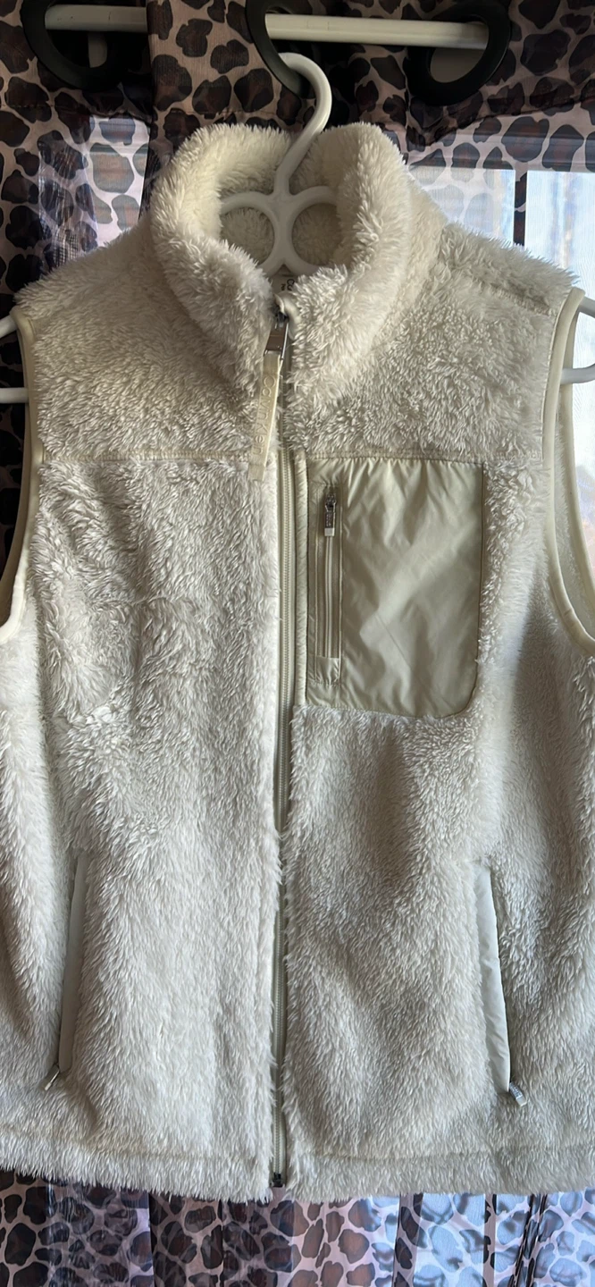 Calvin Klein Performance Fleece Vest - Cream - Size S/P - photo 4