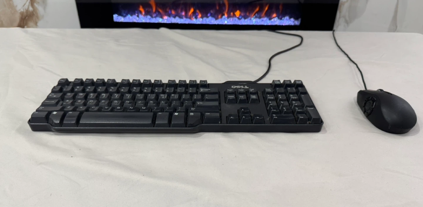 Dell Keyboard, Dell Monitor, and Mouse Computer Set - photo 2