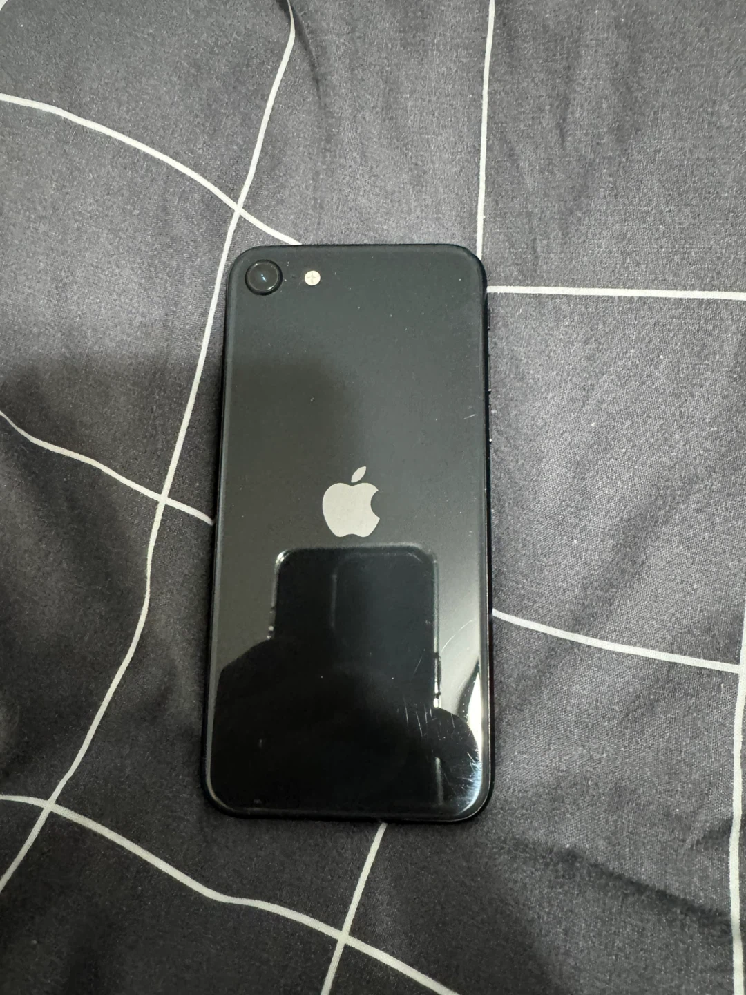 Apple iPhone se2 - Black - photo 3