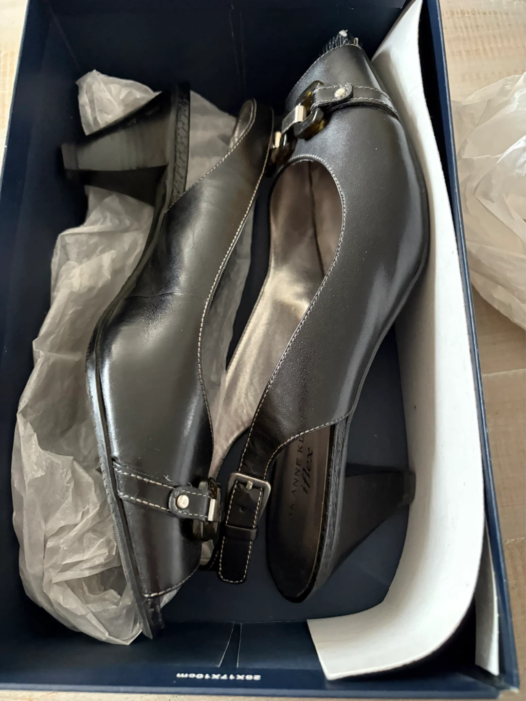 Women’s shoes