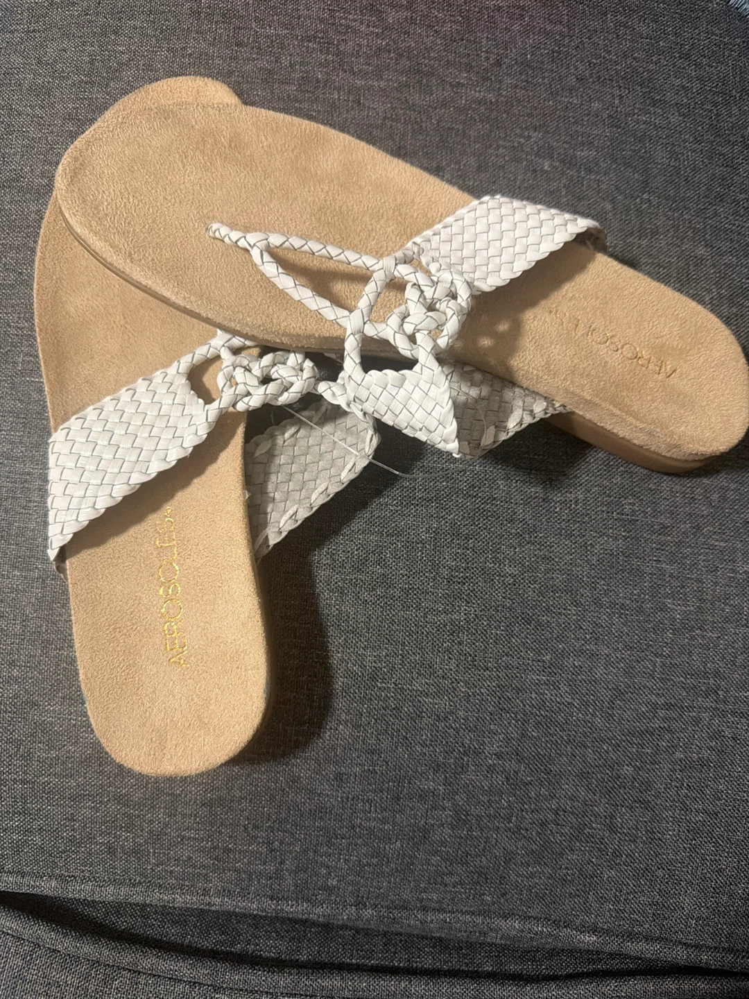 Aerosoles White Woven Thong Sandals Size 7M - photo 2