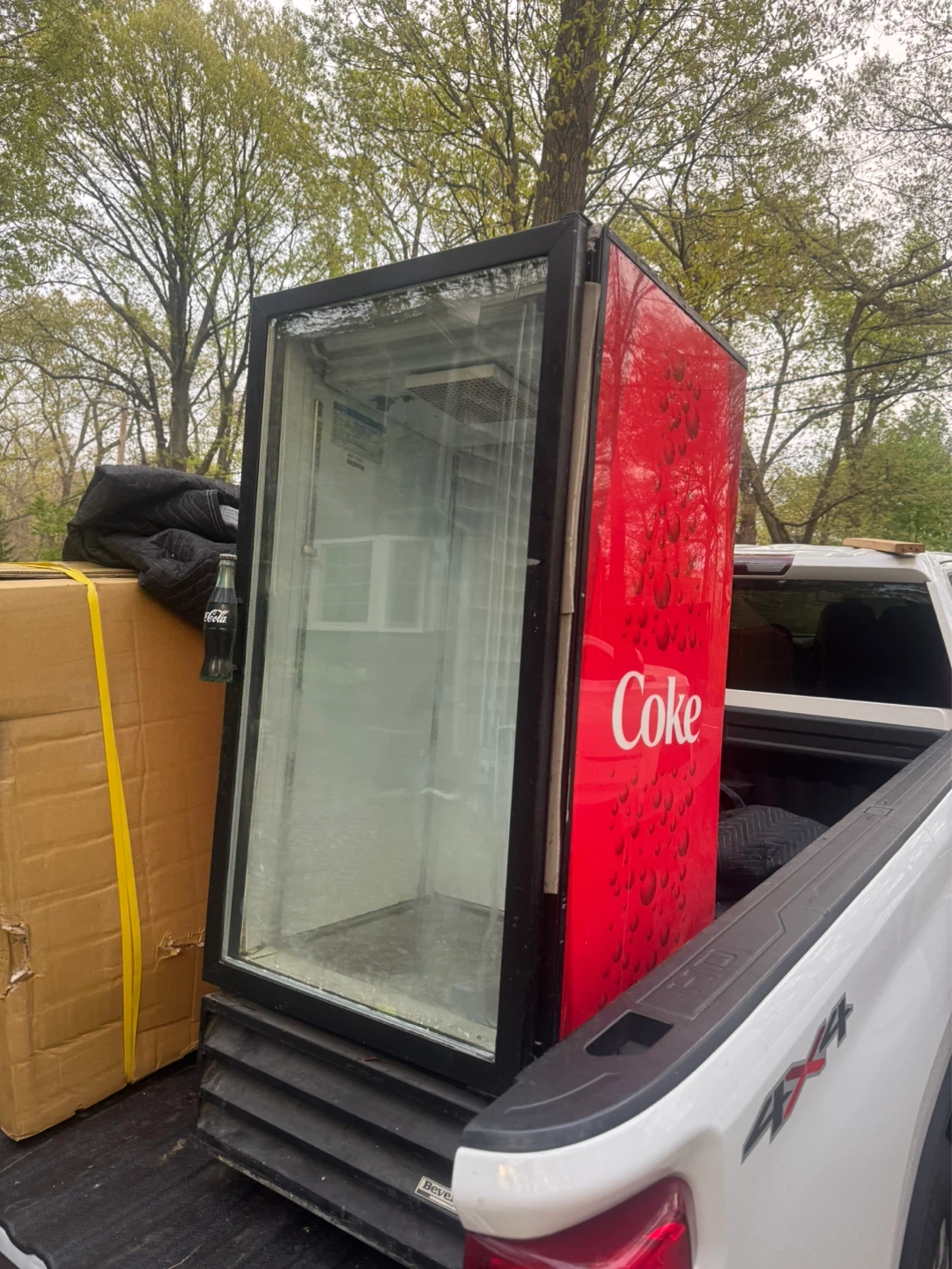 Coca-Cola Beverage Refrigerator Display Cooler - photo 2
