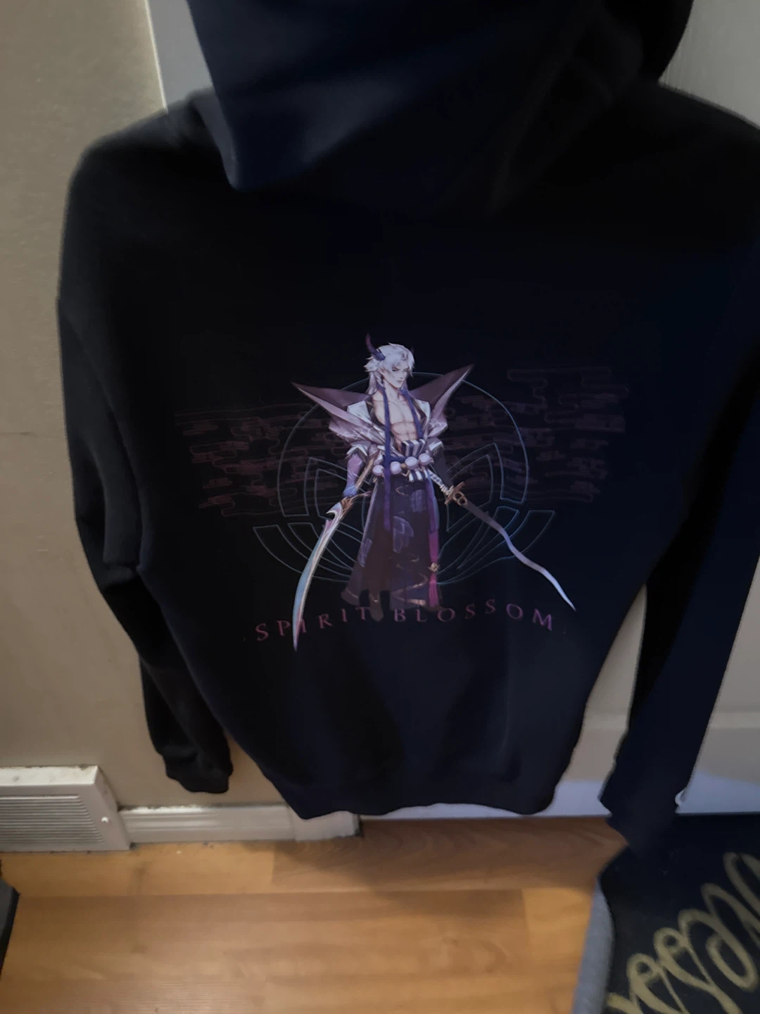 H&M Black Spirit Blossom Graphic Hoodie - photo 2