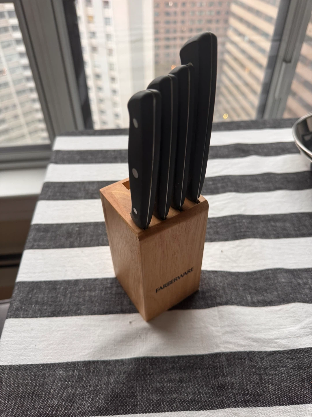 Farberware 4-Piece Knife Set with Block