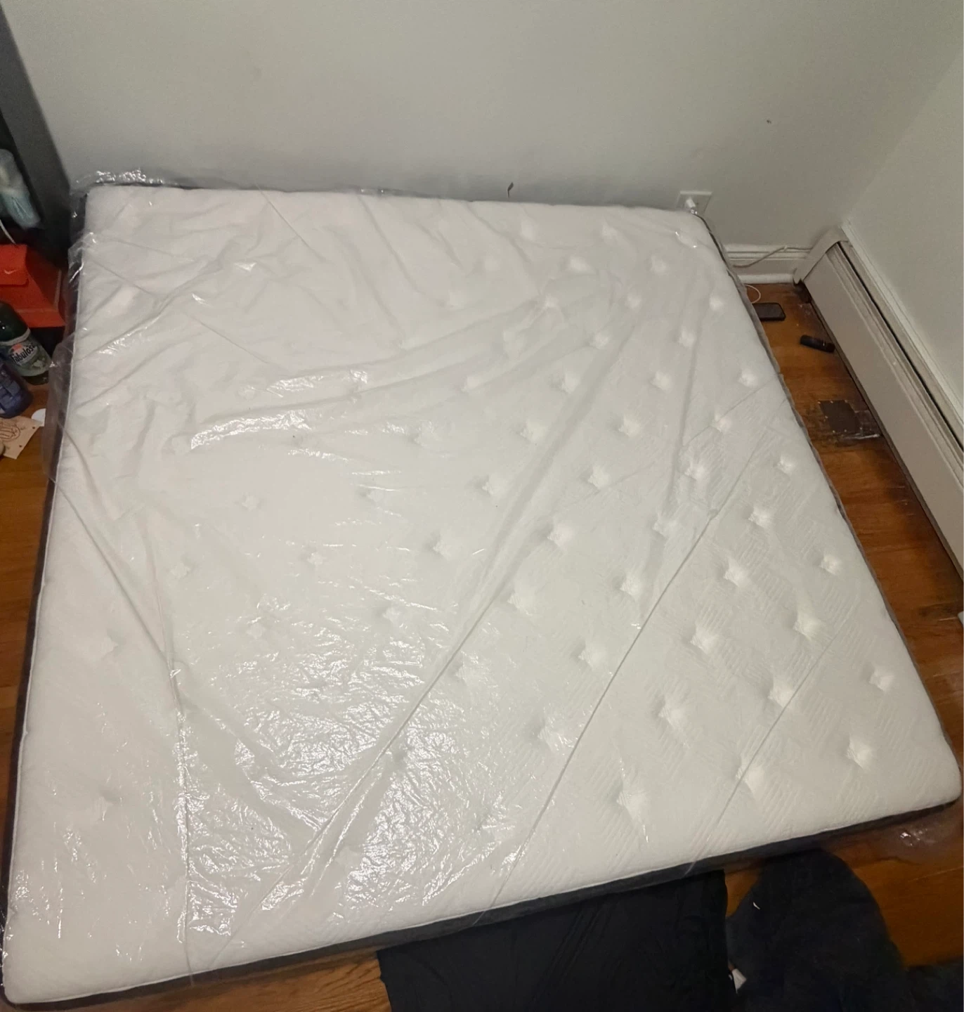 Queen Size Mattress - White/Black