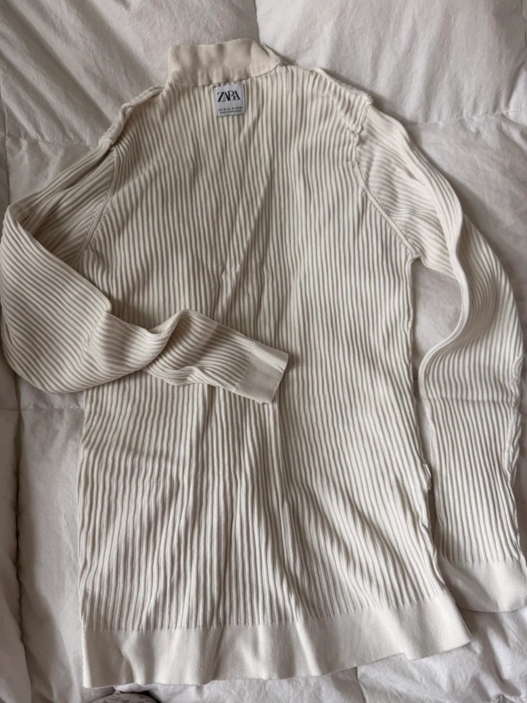Women’s Winter/White Tops $10 each | $45 for 5 | $90 for 10 | - photo 3