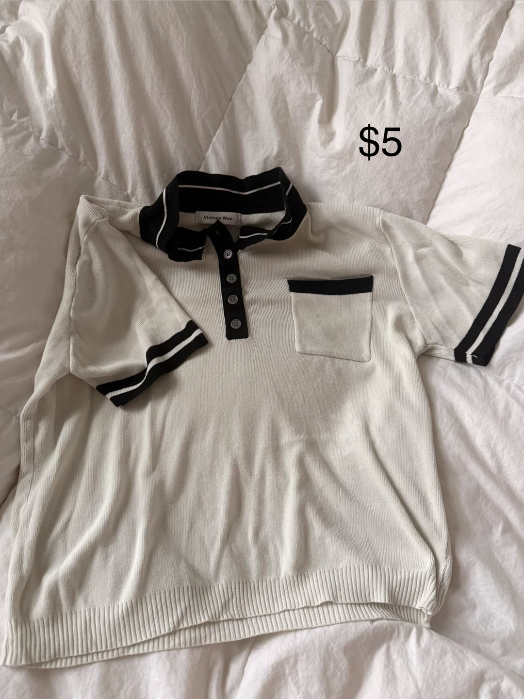 Women’s Winter/White Tops $10 each | $45 for 5 | $90 for 10 | - photo 4
