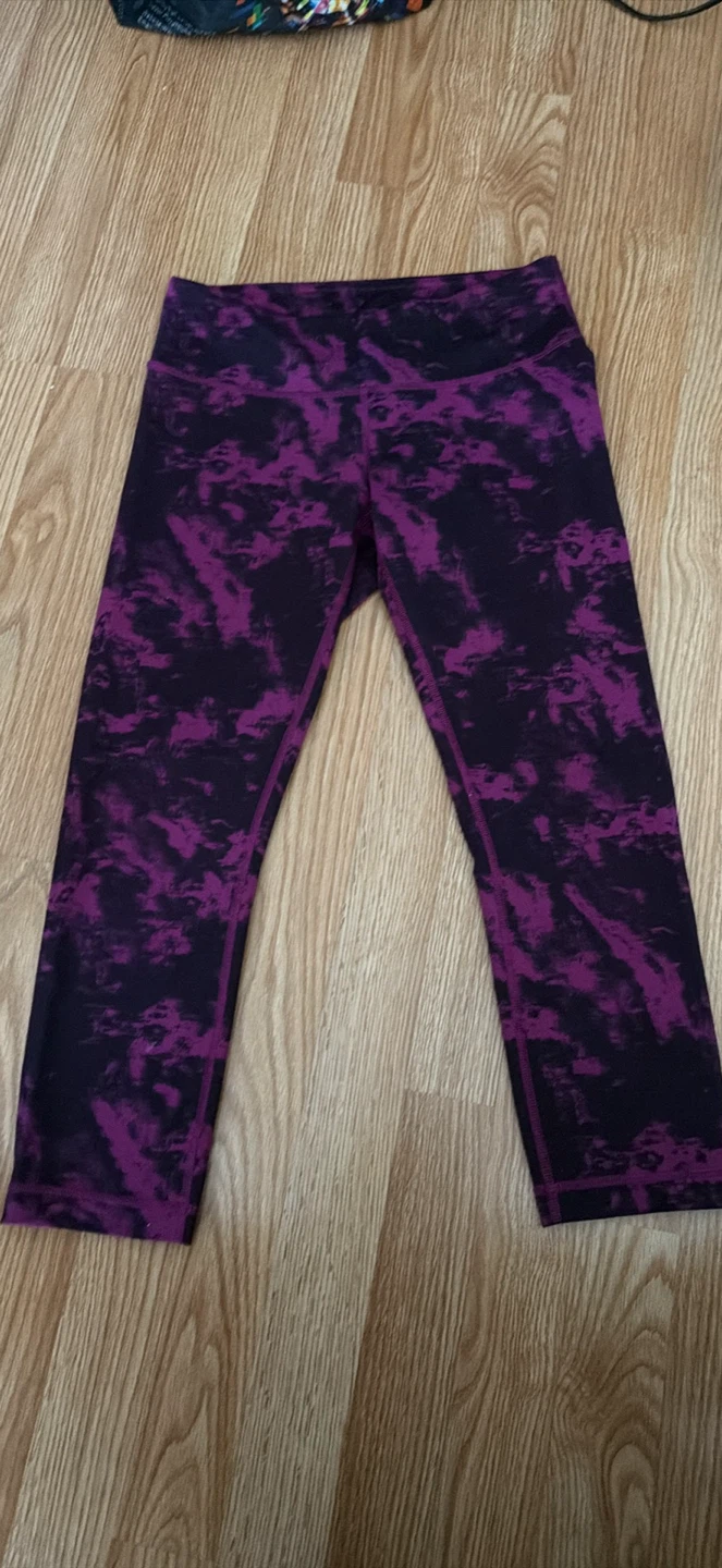Lululemon Purple Tie-Dye Align Crop Leggings Size 6