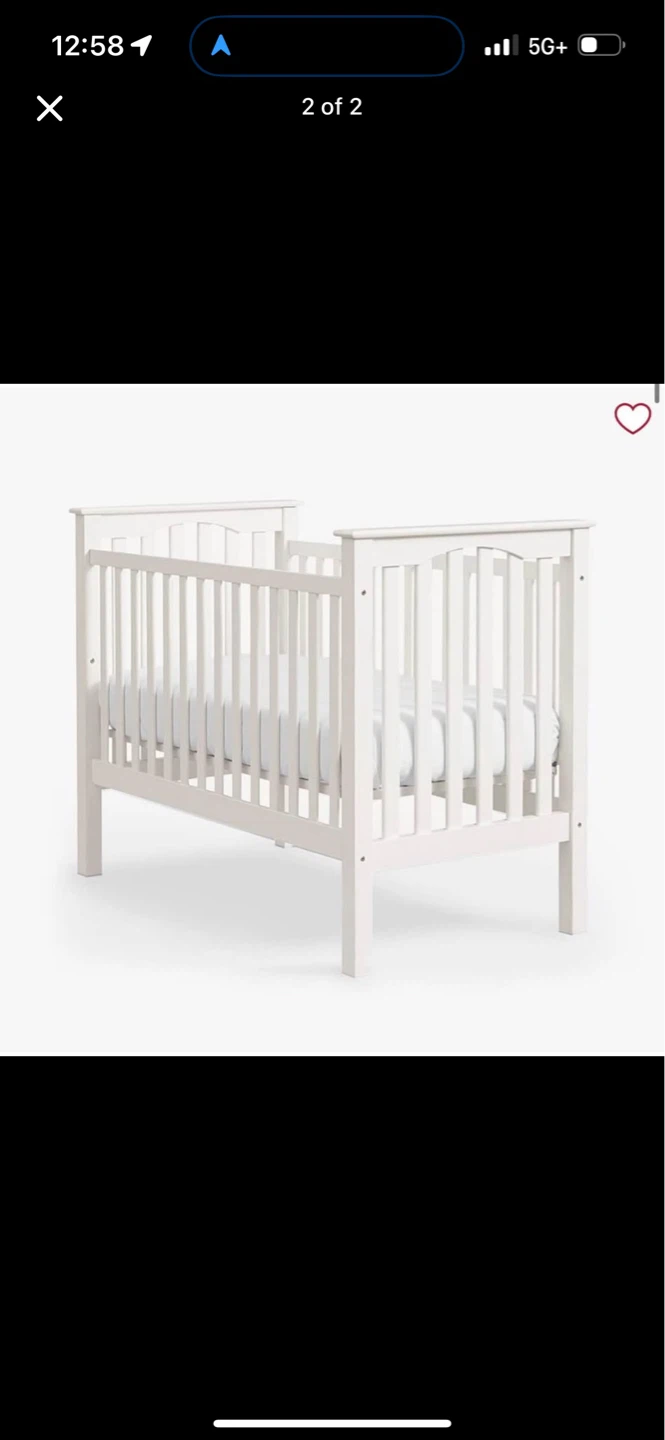 Pottery Barn-White Crib