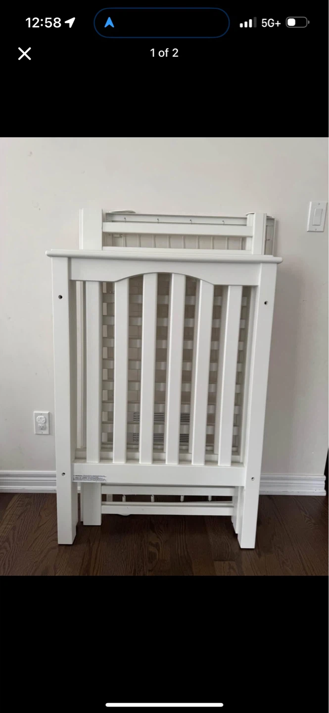 Pottery Barn-White Crib - photo 2