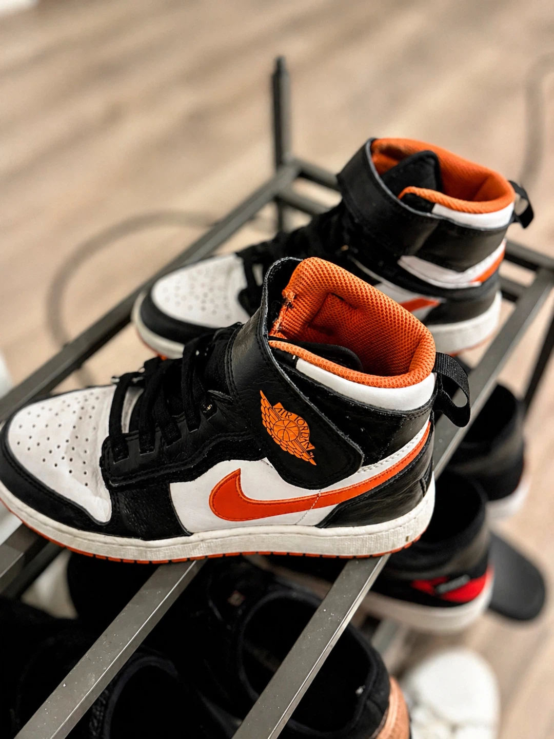 Air Jordan 1 Mid SE TD Kids Shoes - photo 2