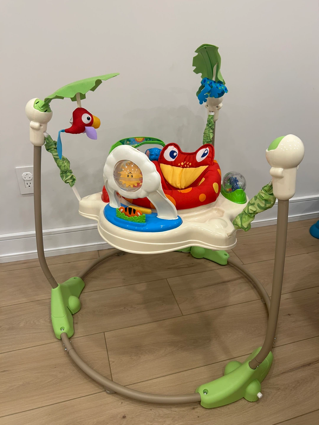 Simple sway swing and Rainforest Jumperoo - photo 2