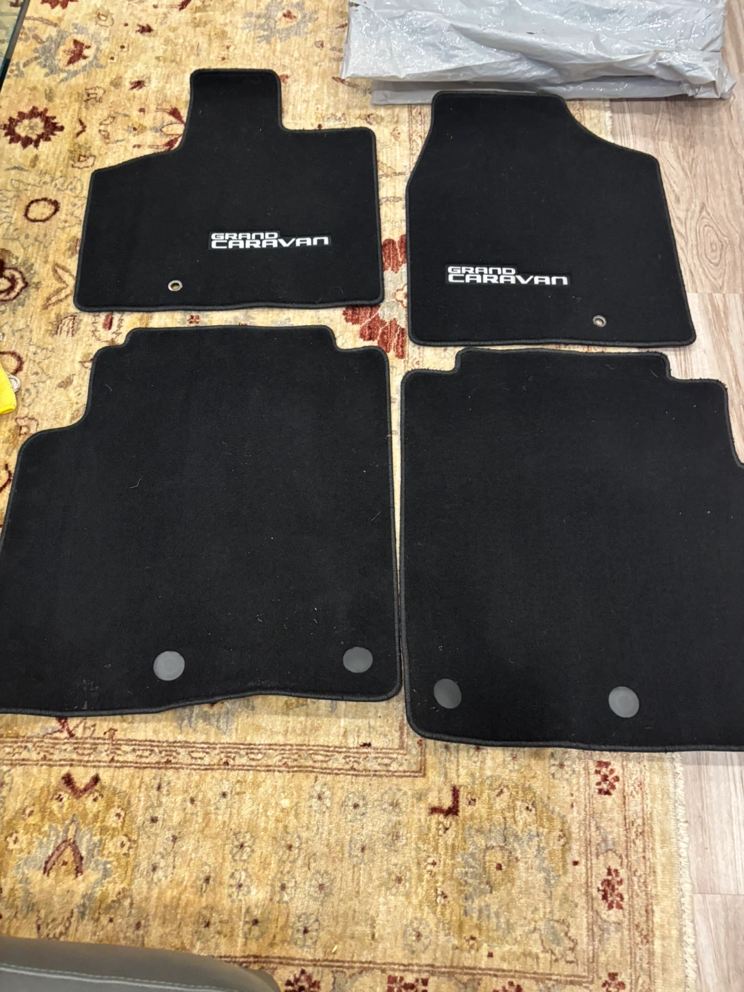 Set of 4 Black Floor Mats for Dodge Grand Caravan