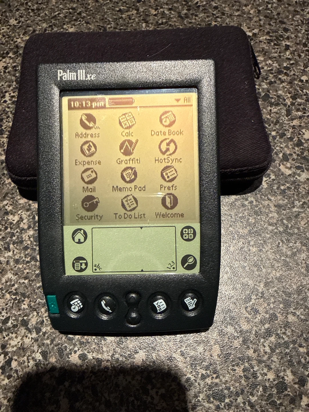 Palm IIIxe PDA with Portable Keyboard and Case - photo 3
