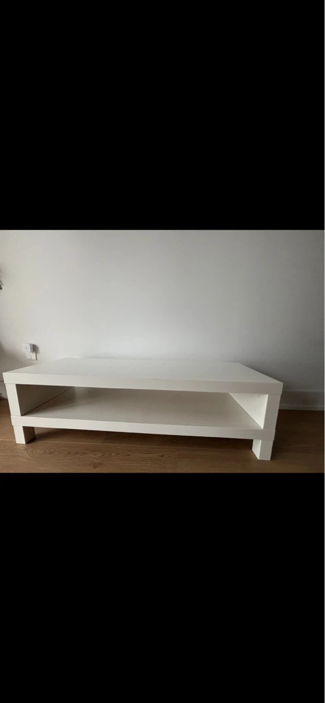 Tv bench