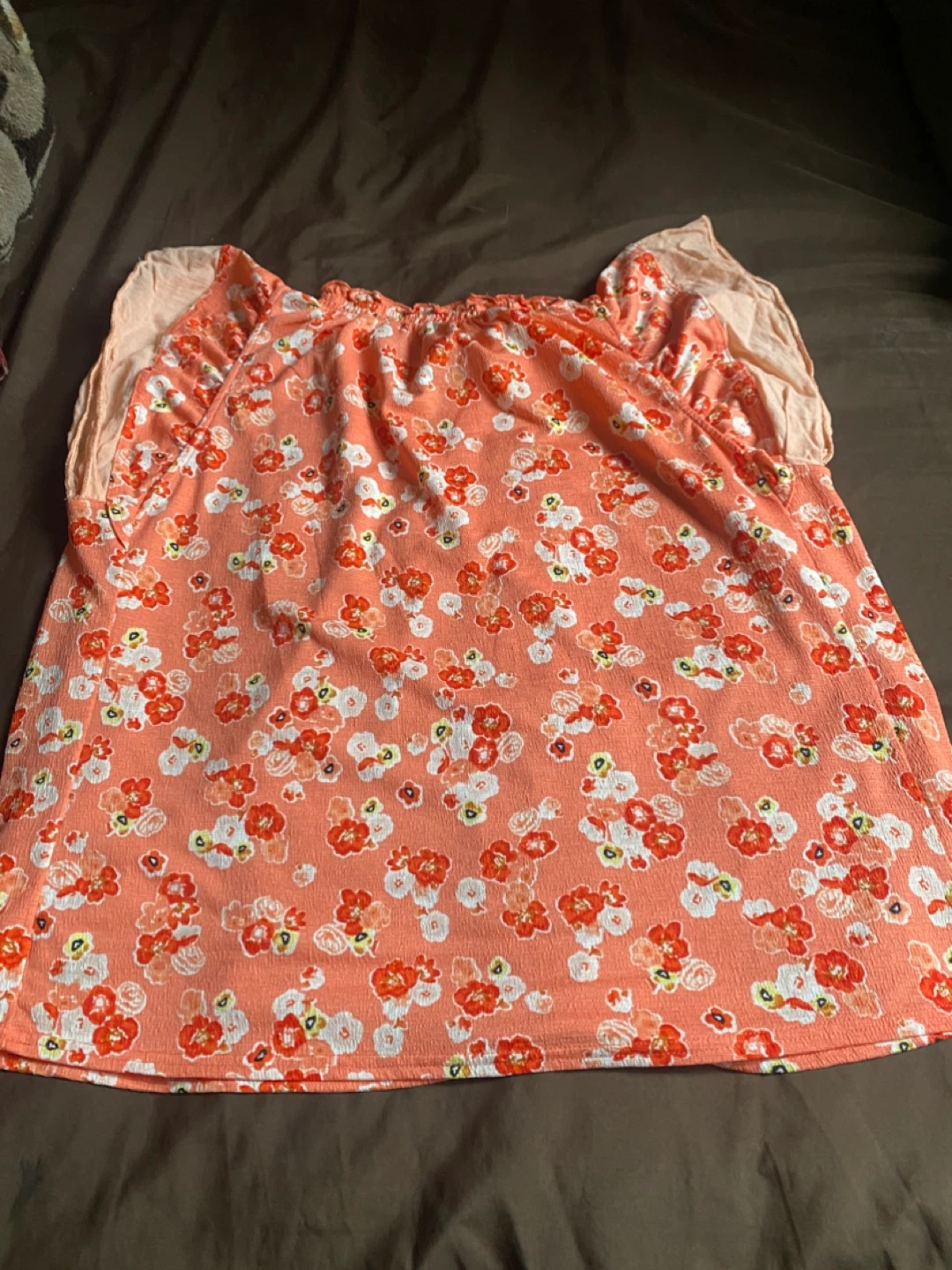 Orange floral print blouse🌱