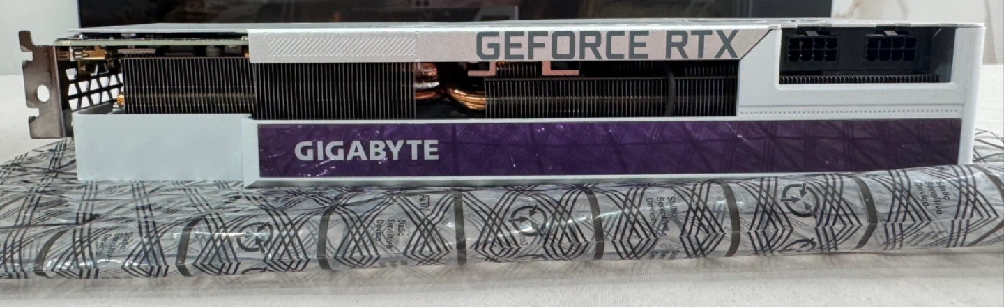 Gigabyte RTX 3080 Vision 10GB WHITE | Pristine + Box Included - photo 5