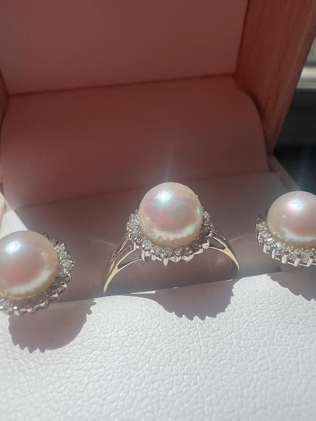 14K Gold Pearl and Diamond Ring
