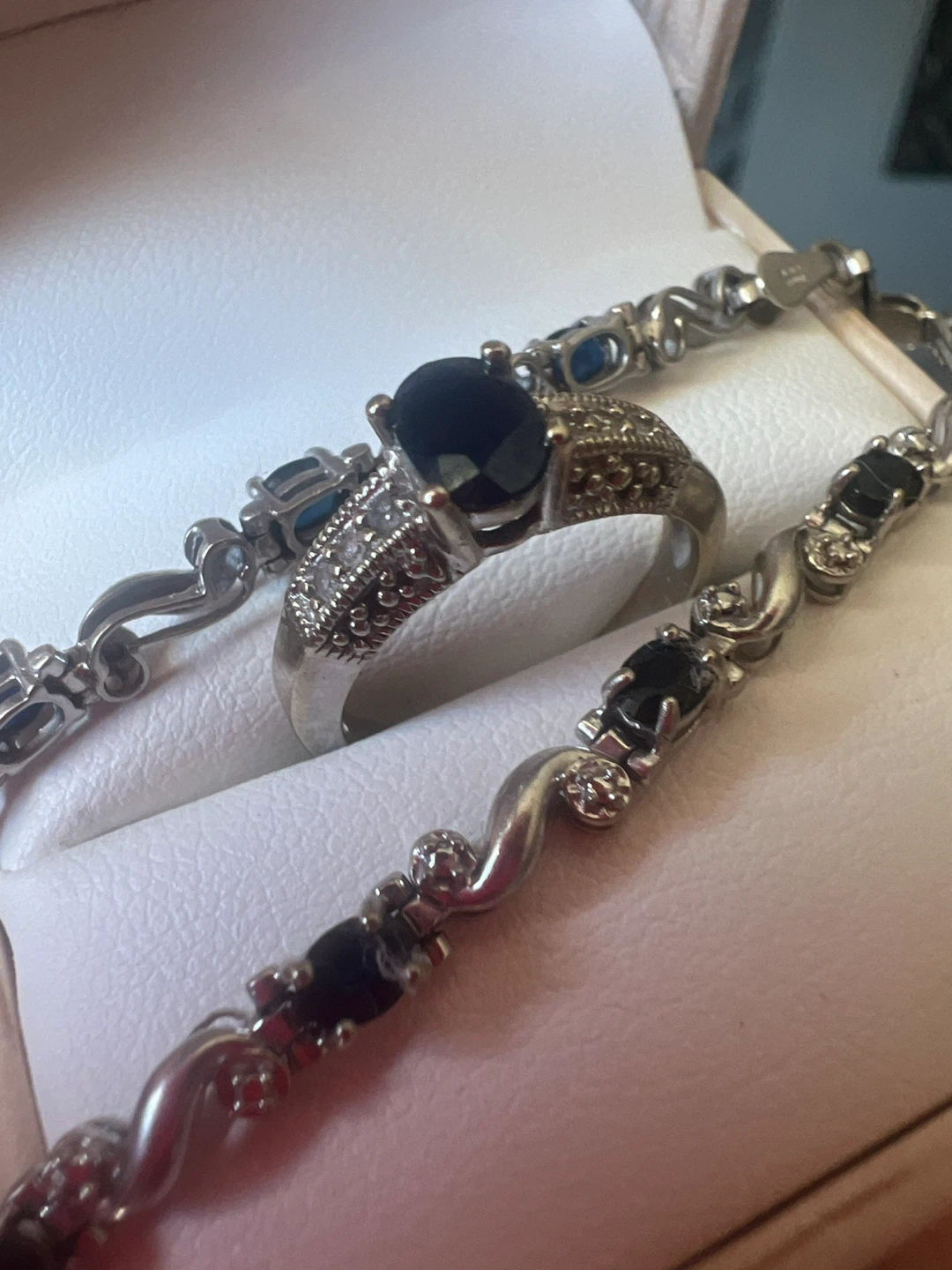 10 l Sapphire and Diamond Ring and 10 k Bracelet Set - photo 3