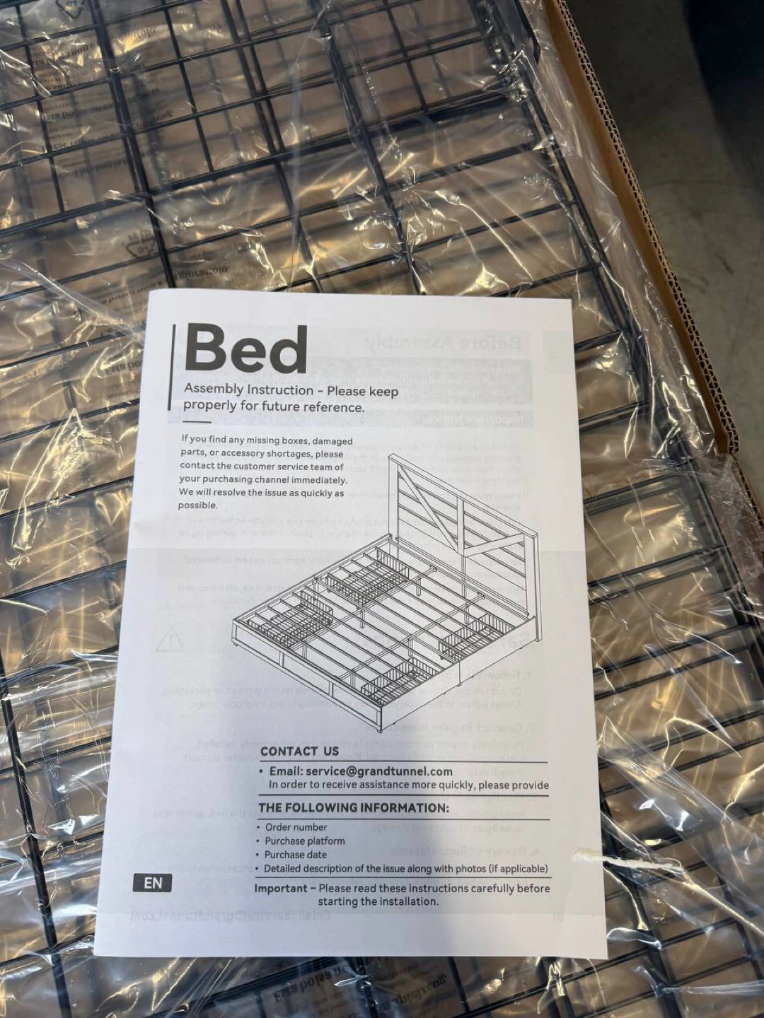 Farmhouse King Size Bed Frame with 4 Drawers - photo 4