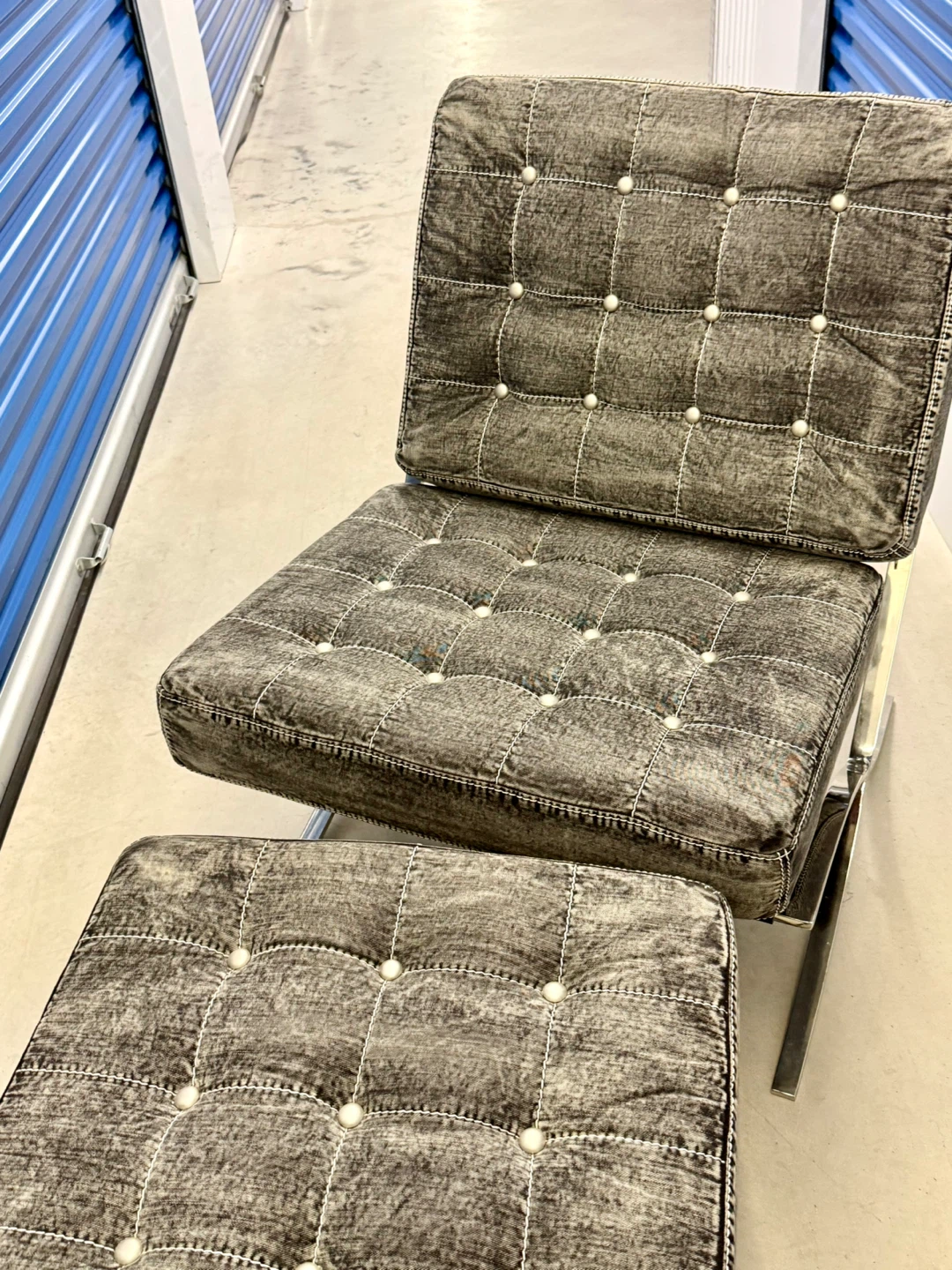 Modern Lounge ArmChair Ottoman Jeans - photo 4