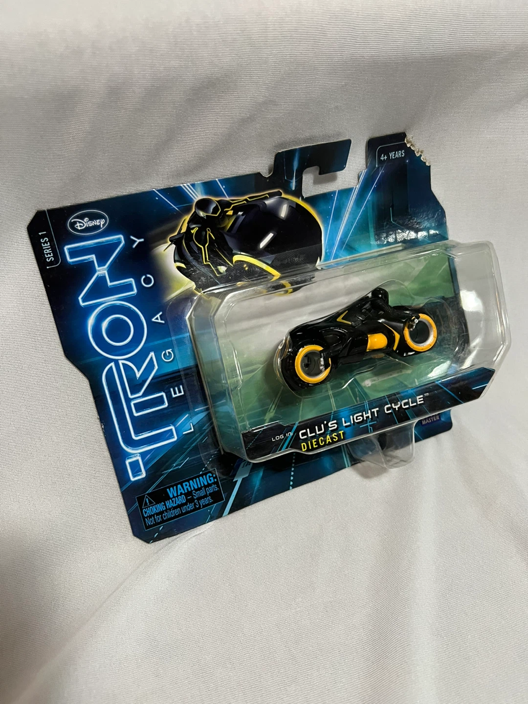Tron Legacy-Clu’s Light Cycle - photo 2