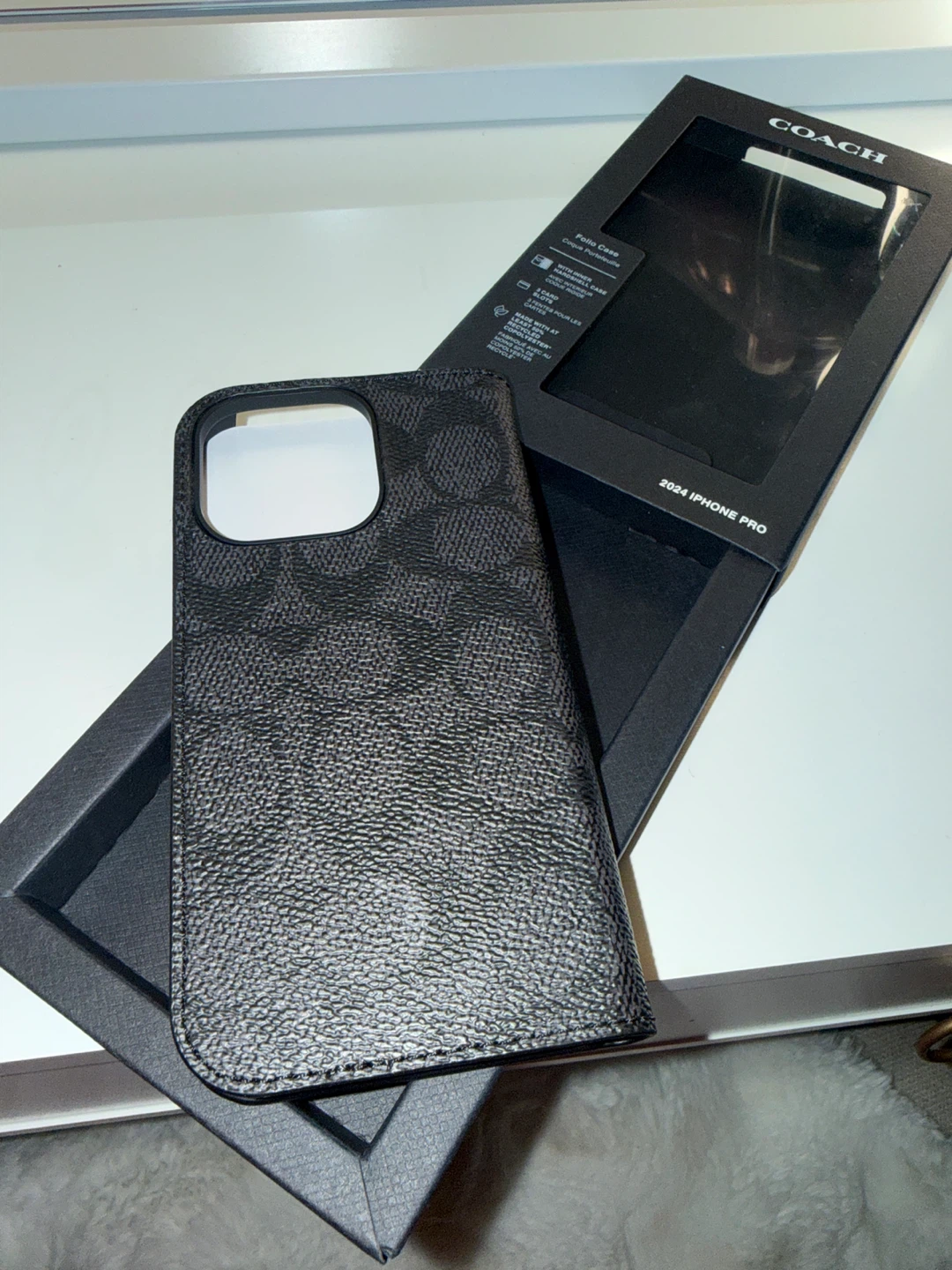 Coach Folio Phone Case for 2024 iPhone Pro - photo 4