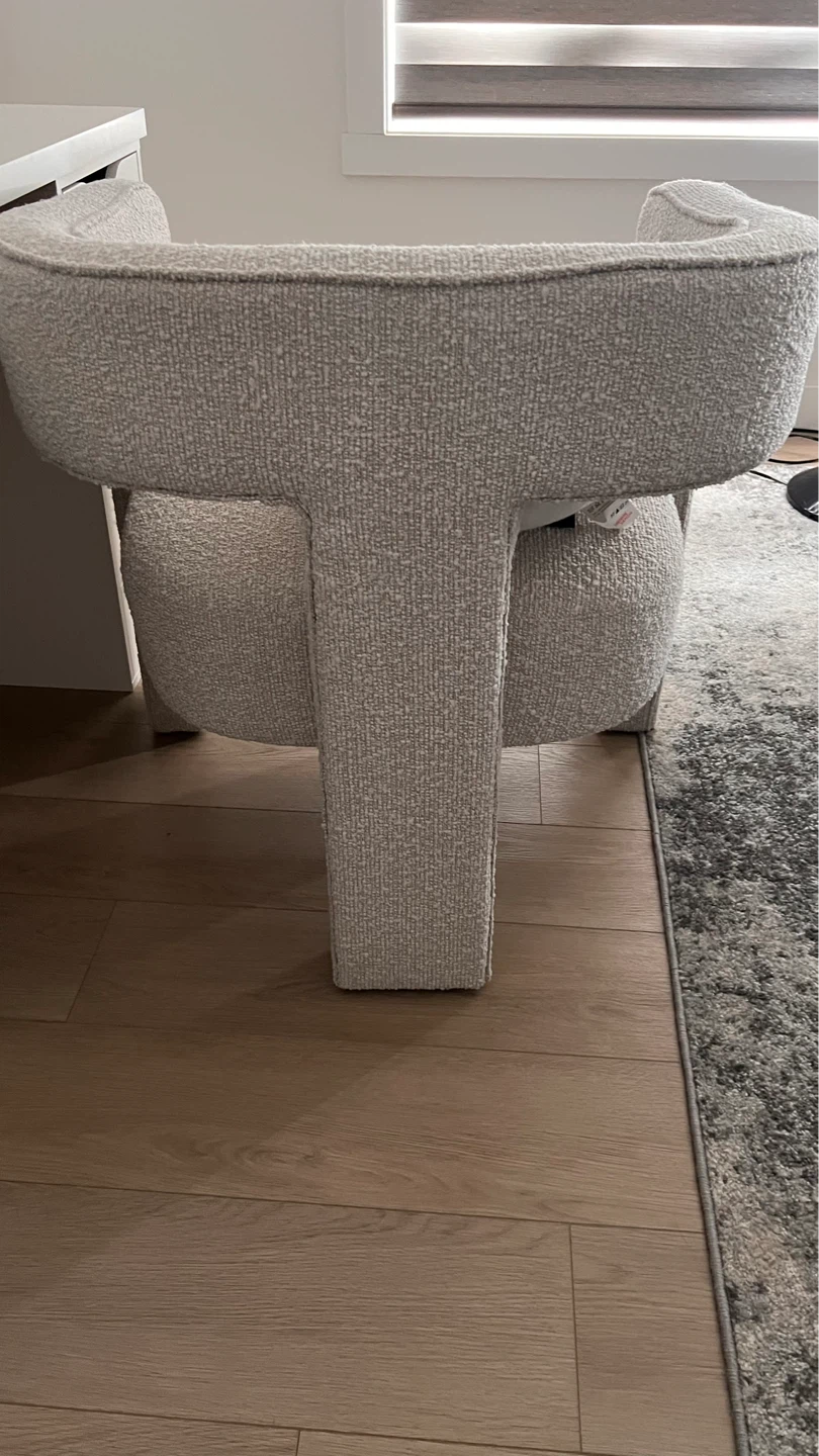Bouclé Accent Chair with Round Pillow - photo 2
