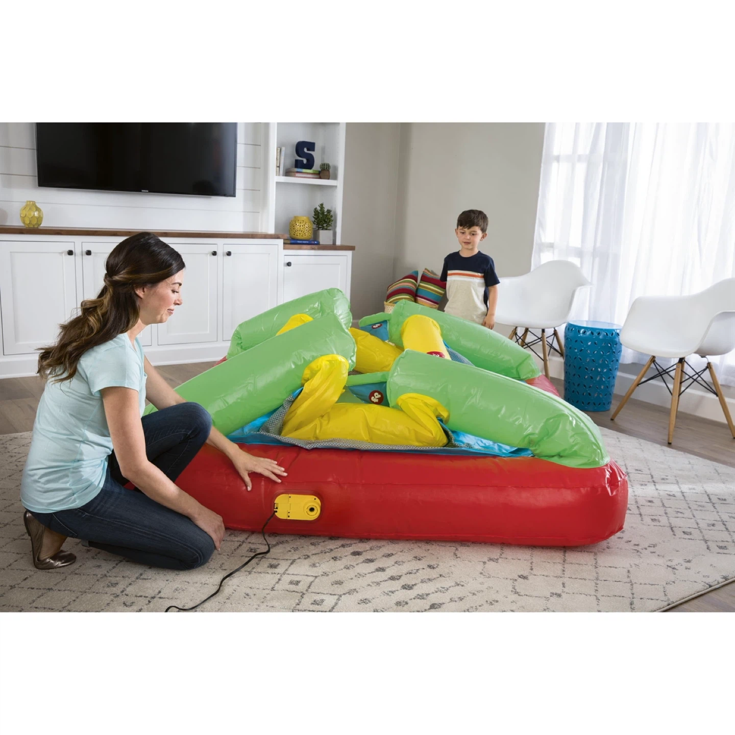 Fisher-Price Bouncesational Bouncer with Built-in Pump - photo 3