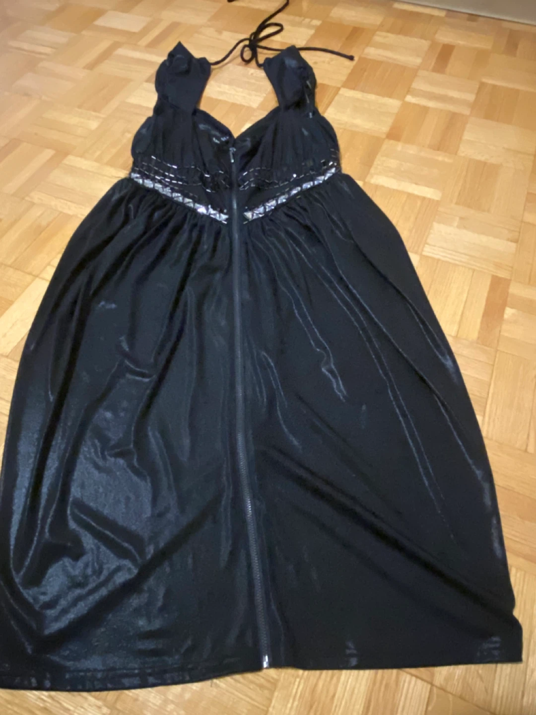 🌱Bebe Black Dress with Zipper and Embellishments