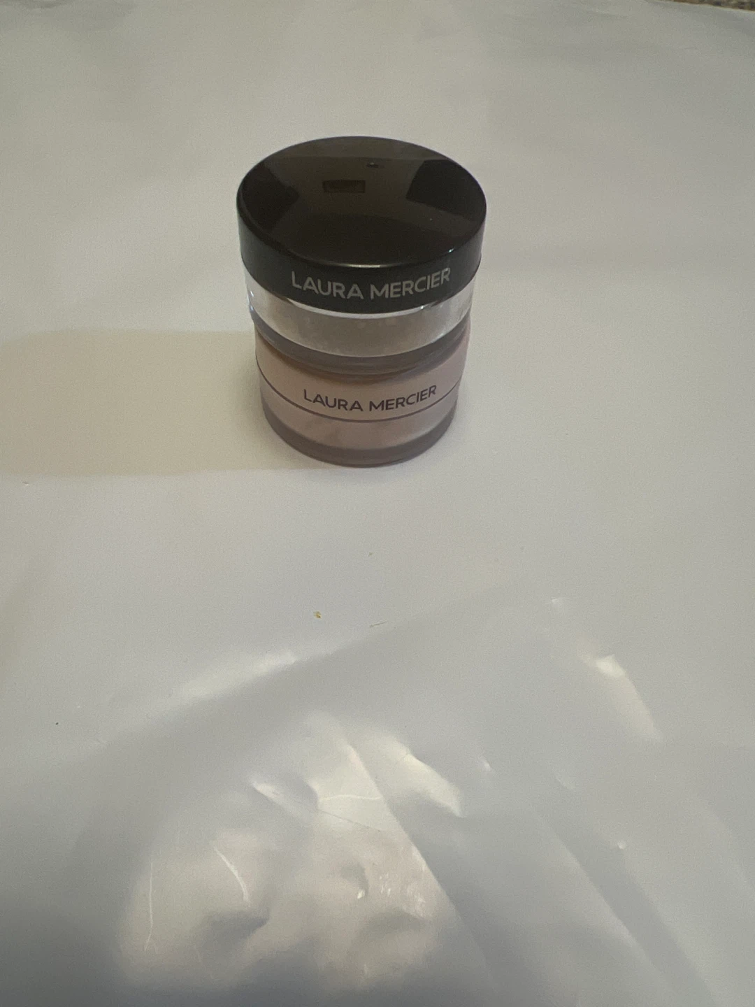 Laura Mercier Translucent mini Loose Setting Powder - photo 2