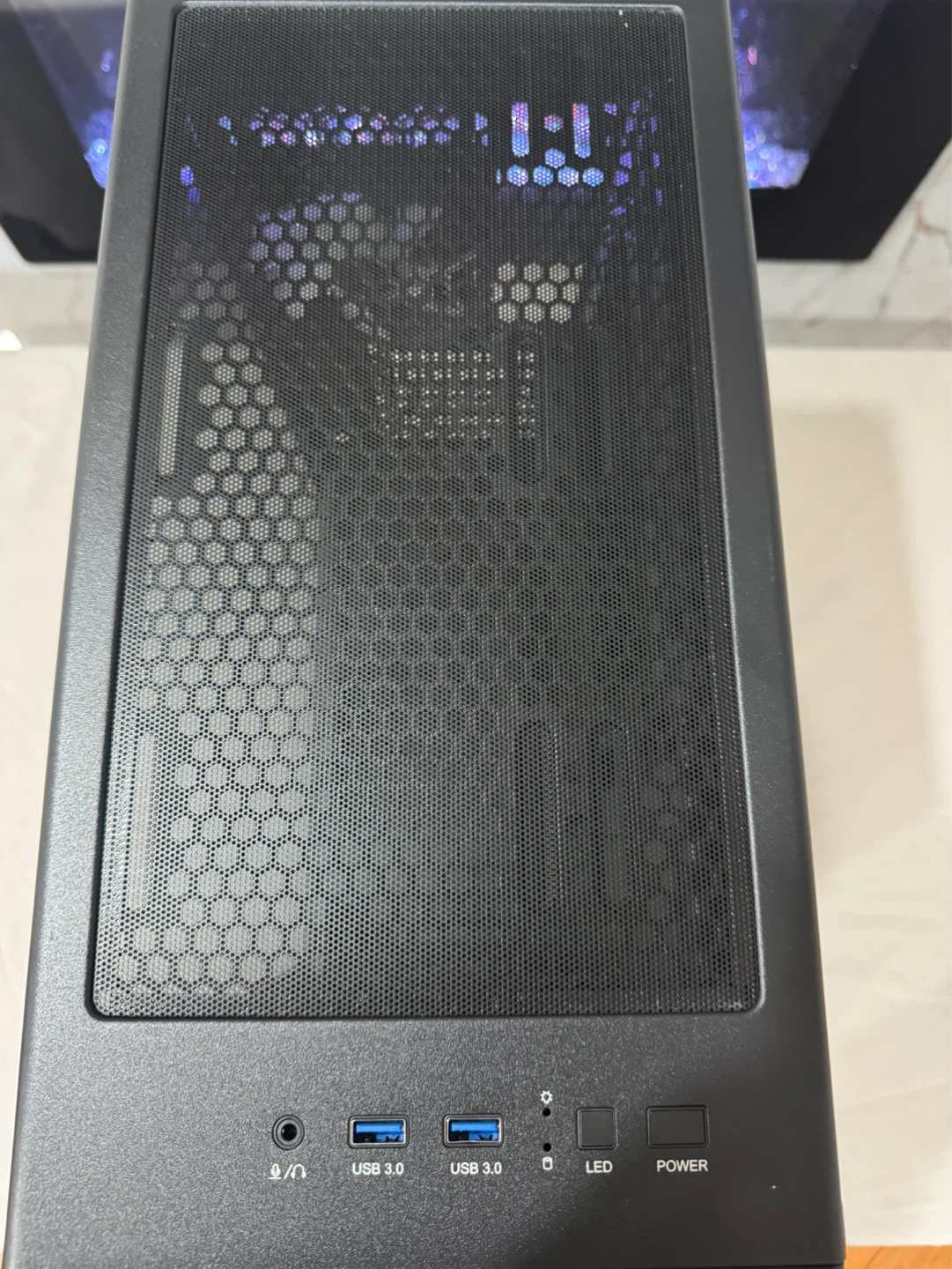 AZZA Forest 370 Mid Tower ATX | Brand New Open Box Case - photo 4