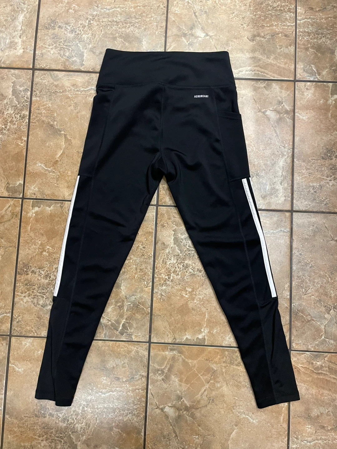 Adidas AEROREADY Leggings 🌱 - photo 2