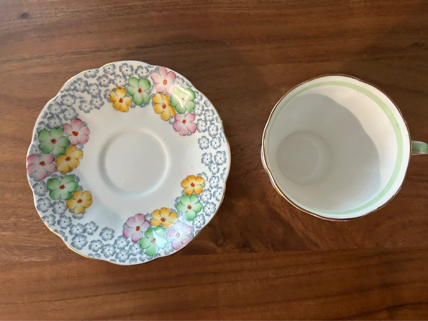 Colclough Bone China Teacup and Saucer Set - photo 3