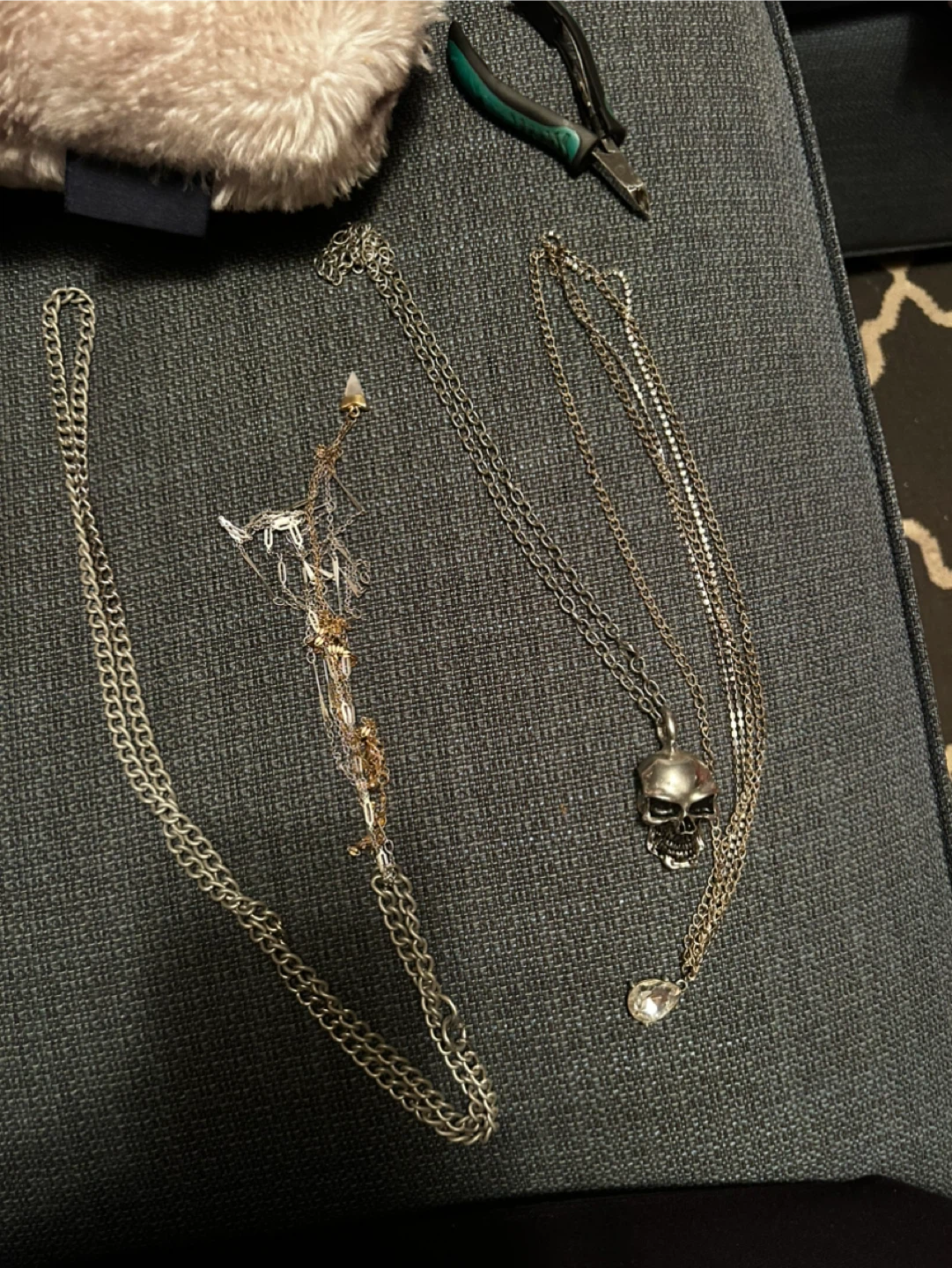 Set of 3 necklaces with skull and crystal pendants #freecycle
