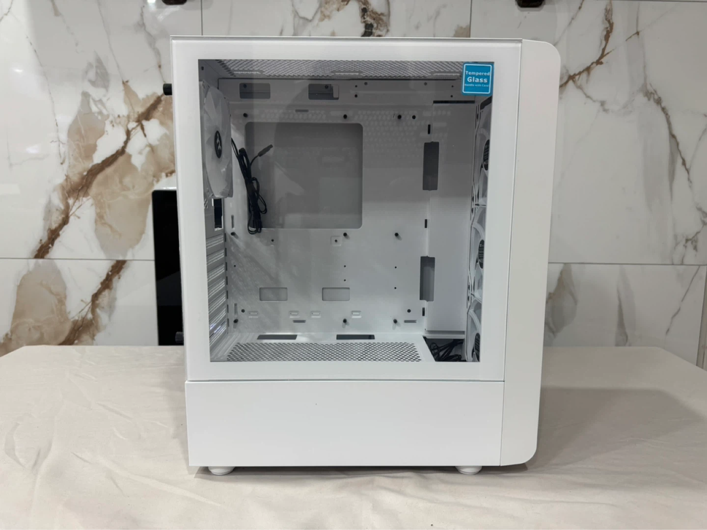 Thermaltake S200 Plus Snow White ARGB Case | Open Box New - photo 5