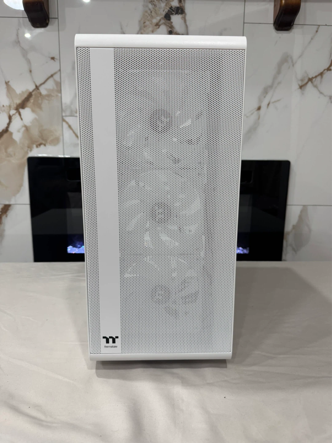 Thermaltake S200 Plus Snow White ARGB Case | Open Box New - photo 3